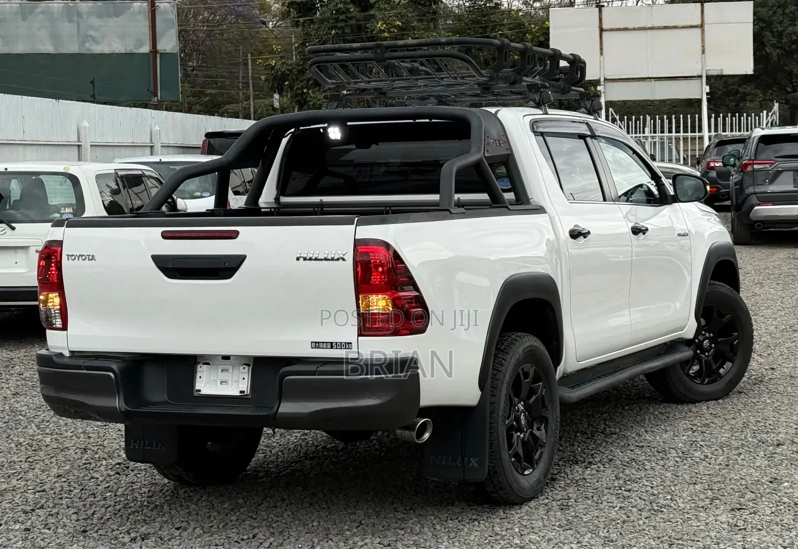 Toyota Hilux 2019 White