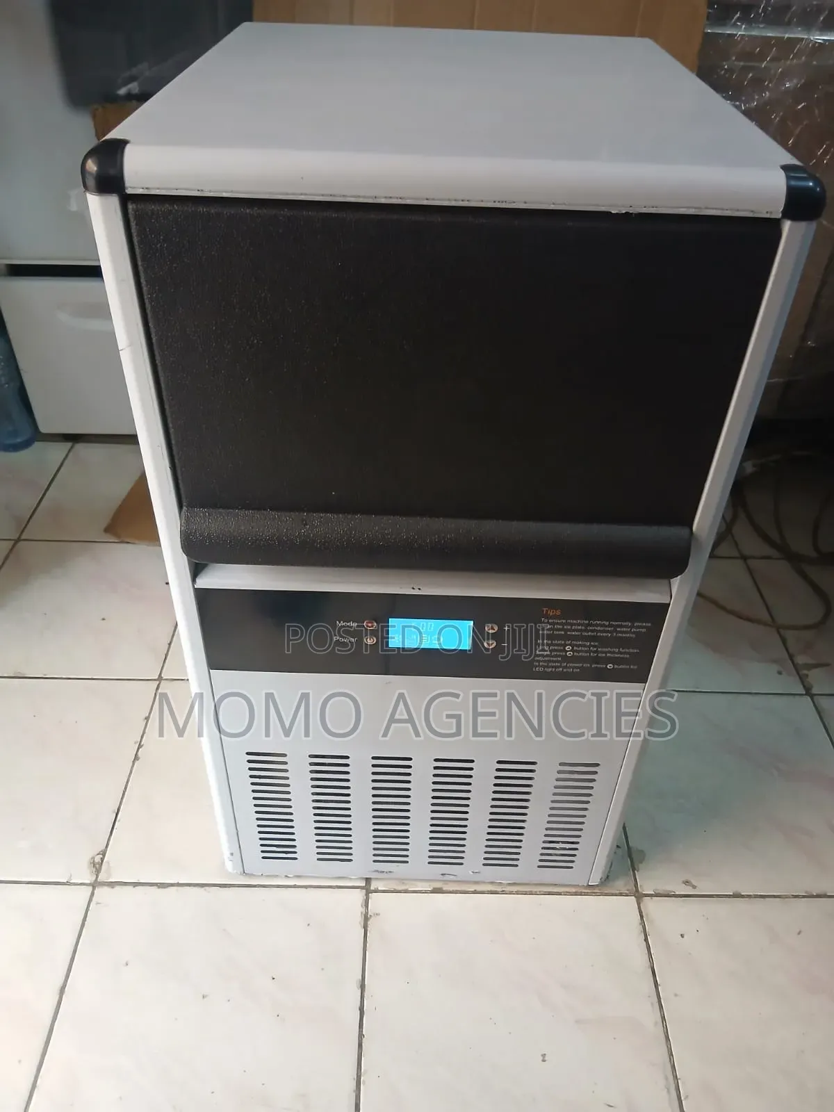 Ice Cube Maker Machine