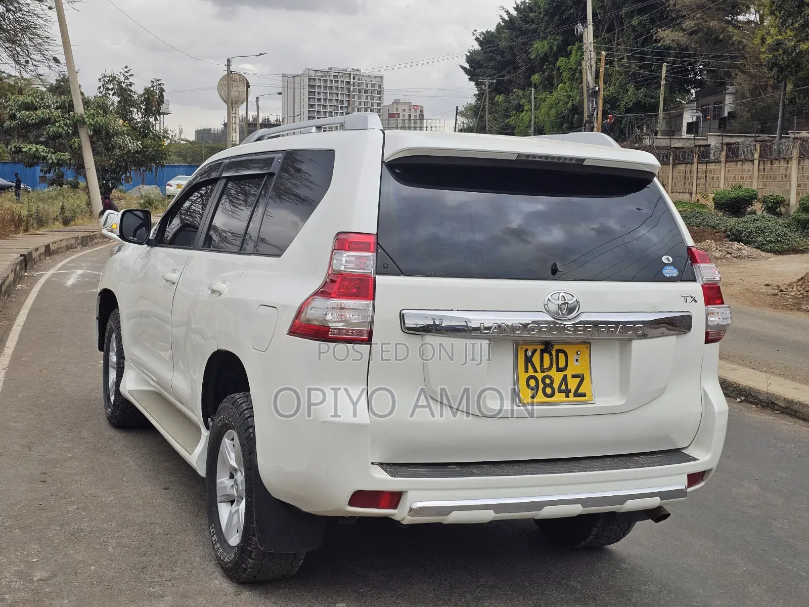 Toyota Land Cruiser Prado 2014 White