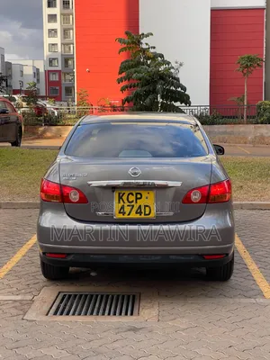 Nissan Bluebird 2010 Gray