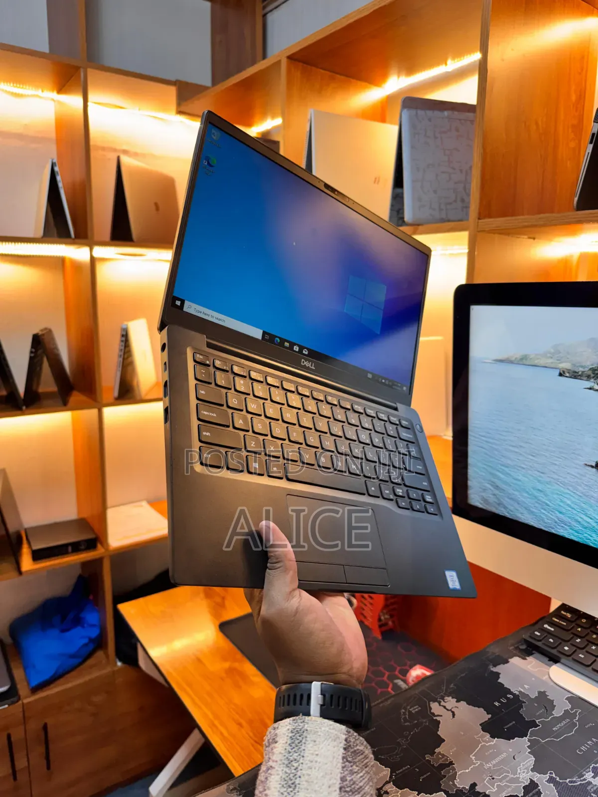 New Laptop Dell Latitude 5300 8GB Intel Core i5 SSD 256GB
