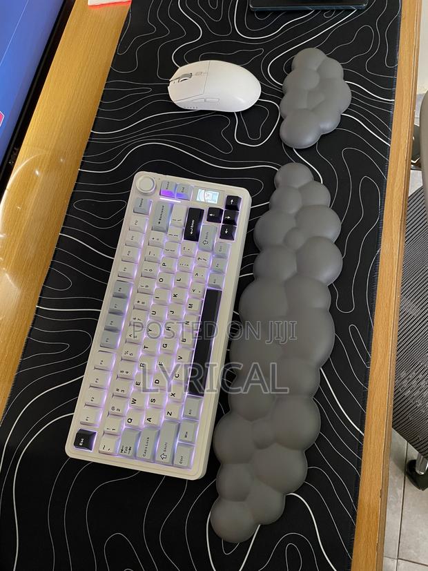 Cloud Wrist Rest - thumbnail 4