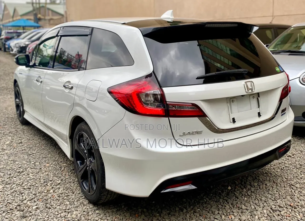Honda Jade 1.5 Hybrid 2018 White