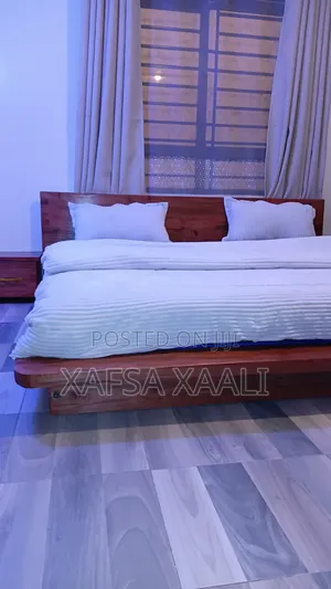 *6×6 Japanese _Styl Mahogany Bed for Sell
