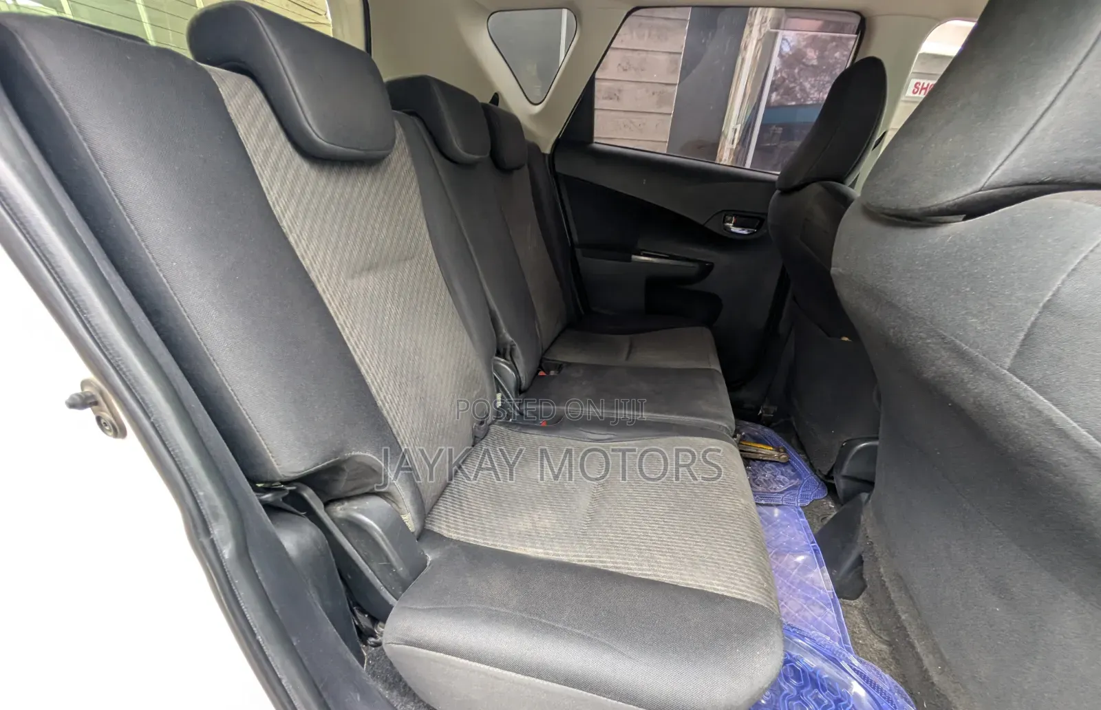 Toyota Ractis 1.5 FWD 2014 White
