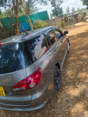 Nissan Wingroad 2006 Gray
