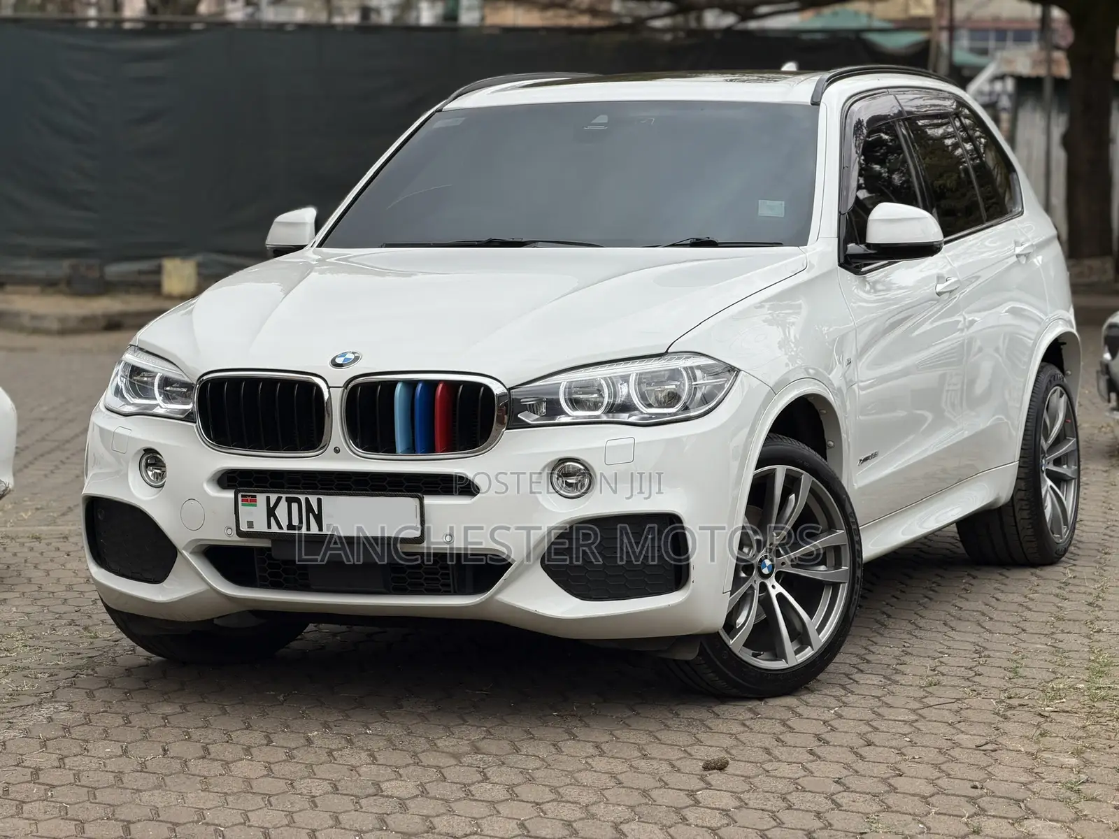 BMW X5 xDrive35i AWD (3.0L 6cyl 8A) 2016 White