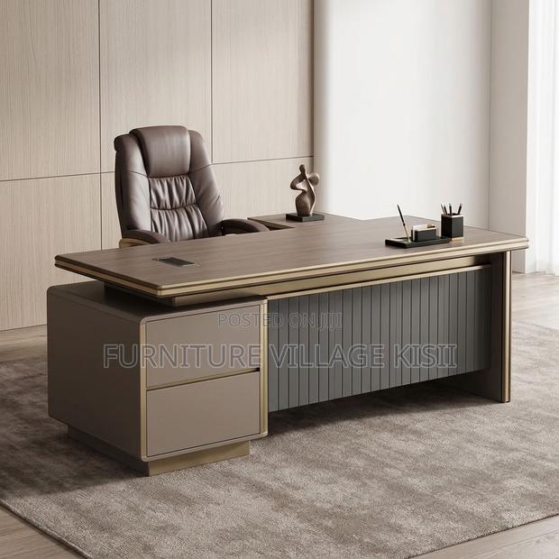 2M Executive Office Desk - thumbnail 8