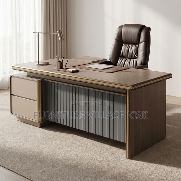 2M Executive Office Desk - thumbnail 12
