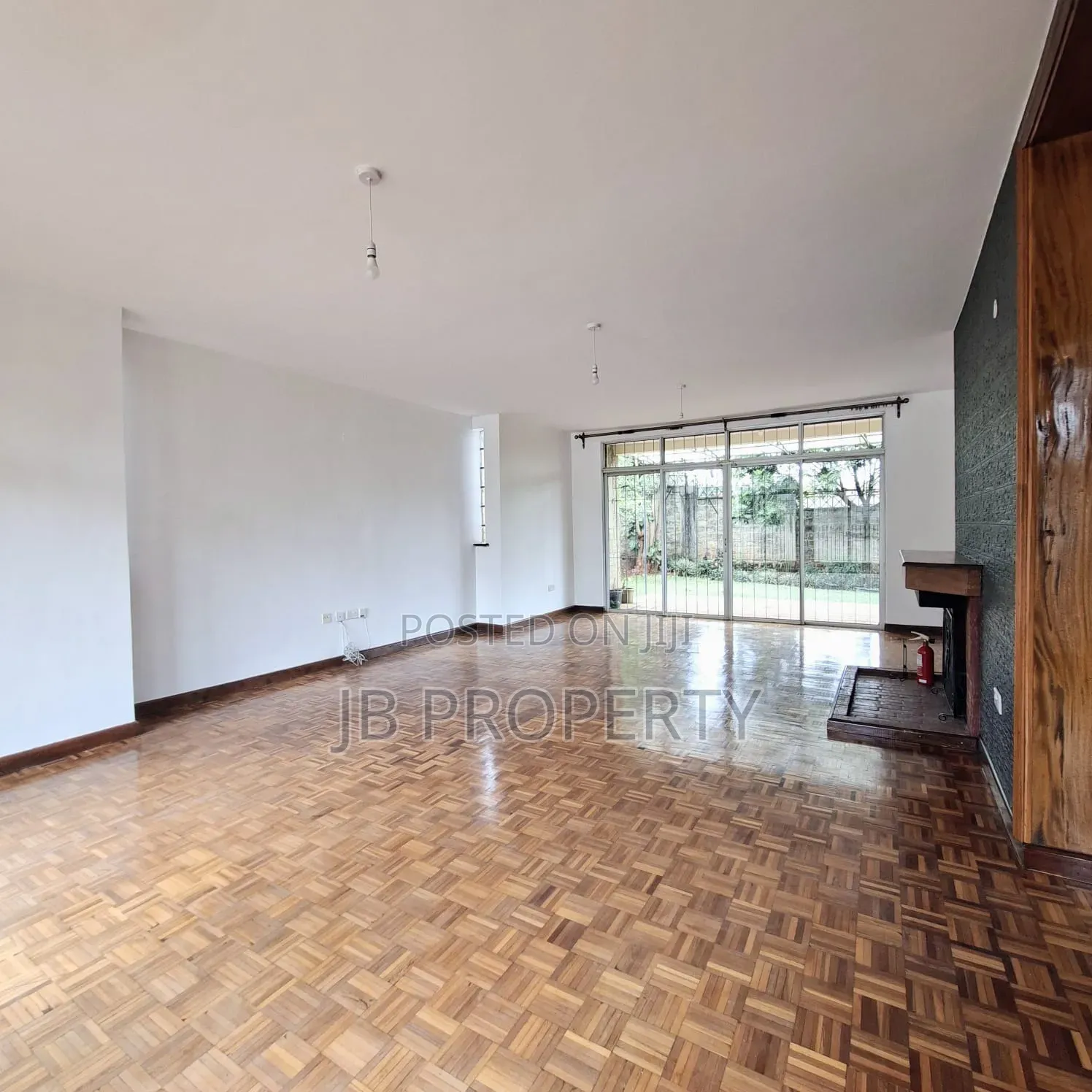 5bdrm House in Executive 5Bdrm With, Kitisuru for rent