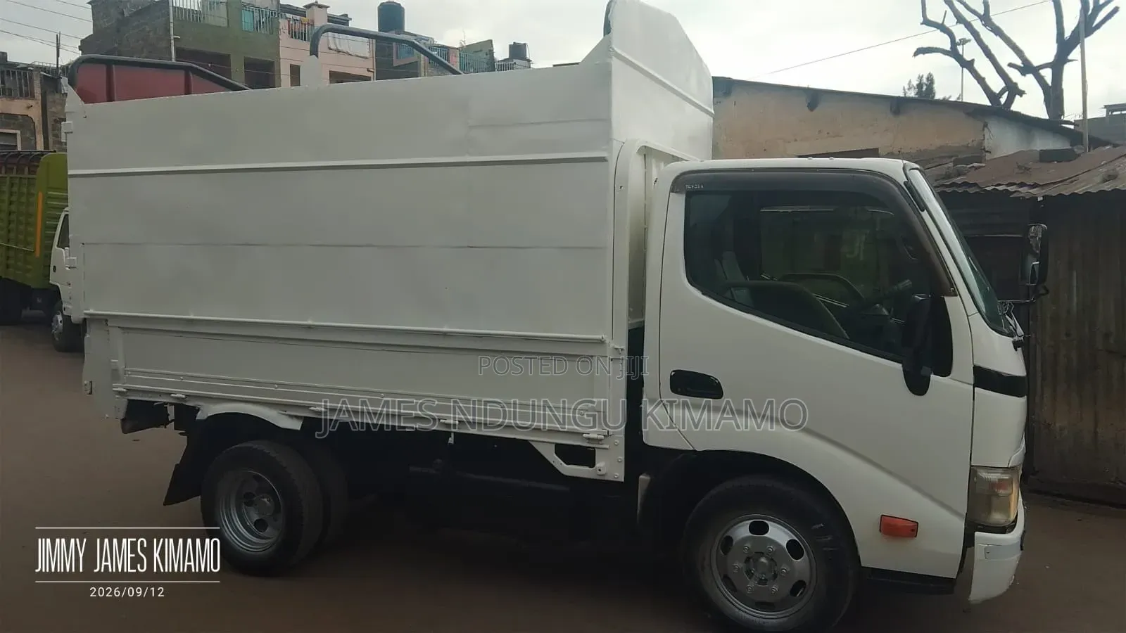 Toyota Dyna 2014 White