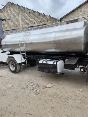 10,000-Litre Stainless Steel Commercial Water Tank