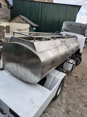 10,000-Litre Stainless Steel Commercial Water Tank