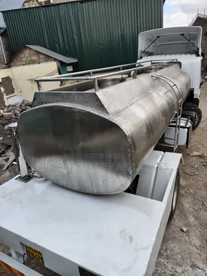 10,000-Litre Stainless Steel Commercial Water Tank