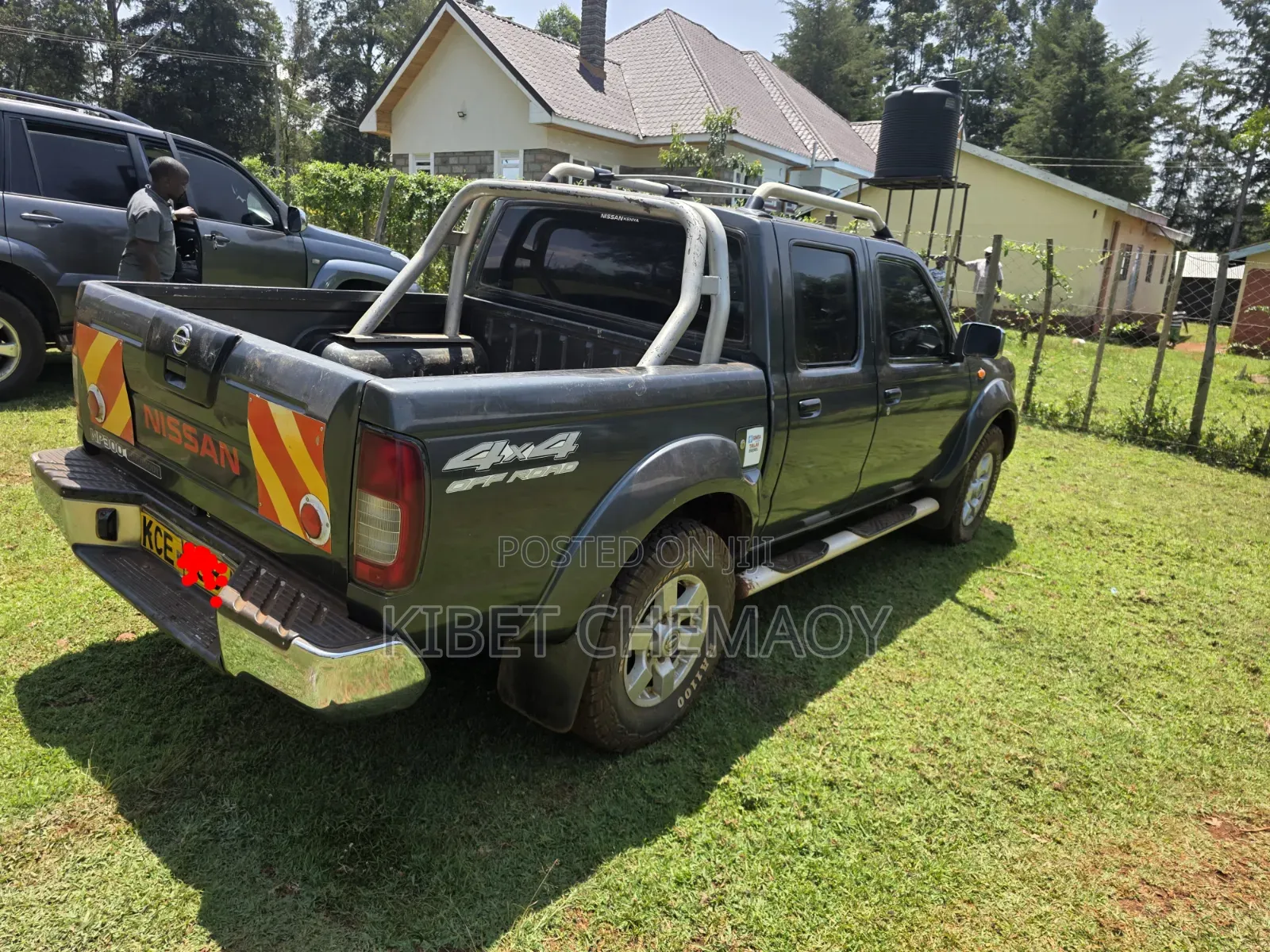 Nissan NP300 2015 Black