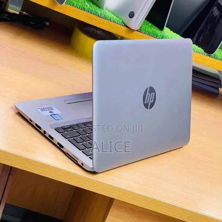 Laptop HP EliteBook 820 G3 8GB Intel Core i5 SSD 256GB