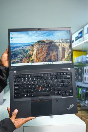 Laptop Lenovo ThinkPad T490s 32GB Intel Core i7 SSD 512GB