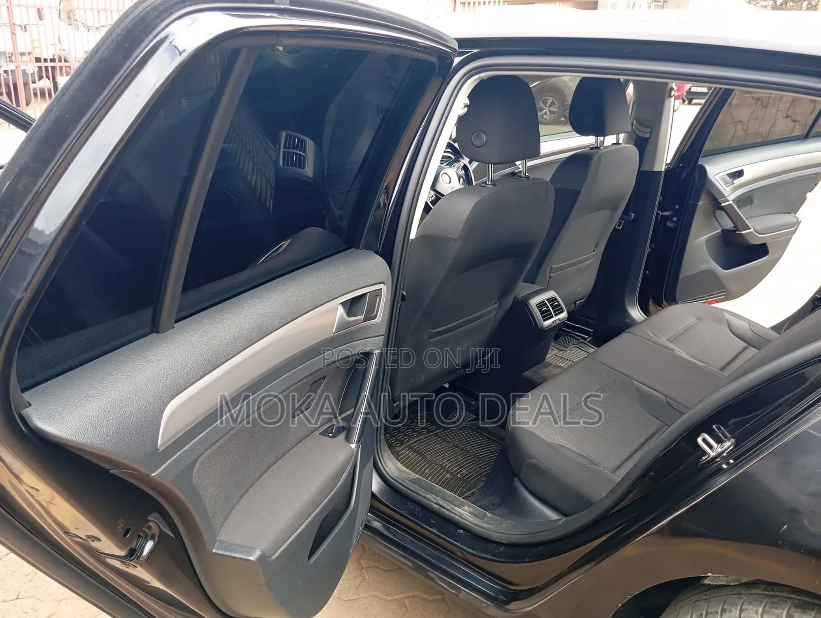 Volkswagen Golf 2017 Black