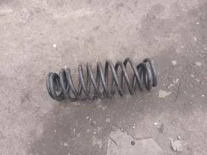 Ex Japan Rear Heavy Deuty Coil Spring for Toyota Passo Mazda Demio