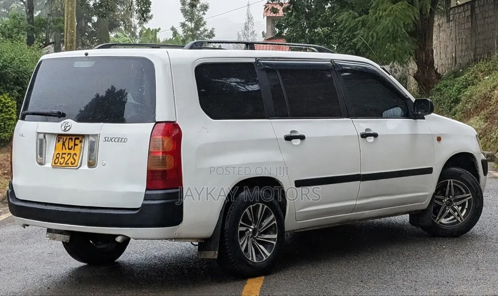 Toyota Succeed 2009 White