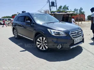 Subaru Outback 2017 Black