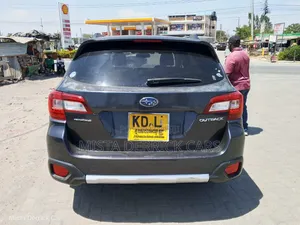 Subaru Outback 2017 Black