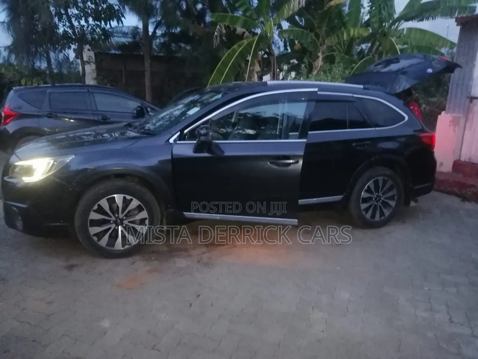 Subaru Outback 2017 Black