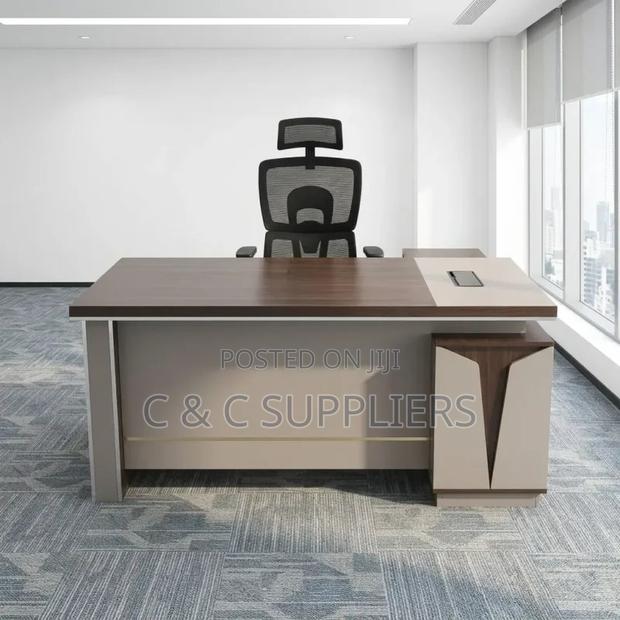 1.6m Office Desk - main view