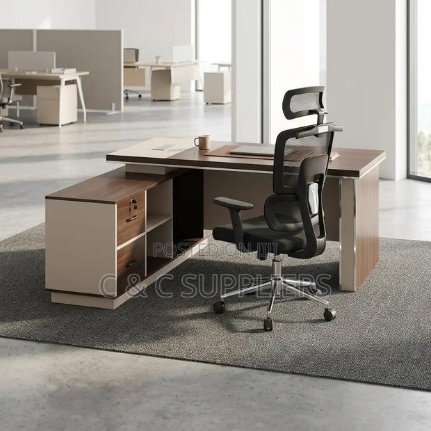 1.6m Office Desk - thumbnail 2