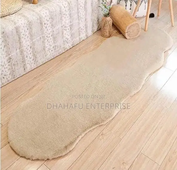 Luxury Rabbit Fur Bedside Rug – Ultra Soft, 60x180cm