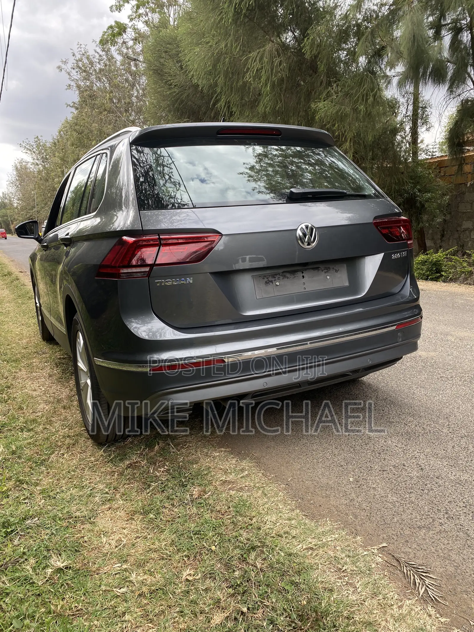 Volkswagen Tiguan 2018 Gray
