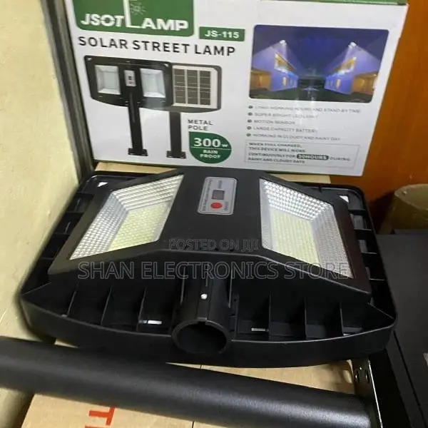 JSOT 300W Triple Head Solar Flood Light – Foldable LED Outdoor Lamp