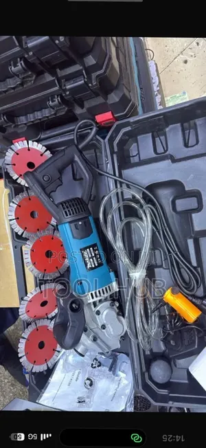 Makita-Branded High-Power Concrete Wall Chaser/Grooving Machine