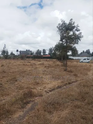1/4 Acre on Sale
