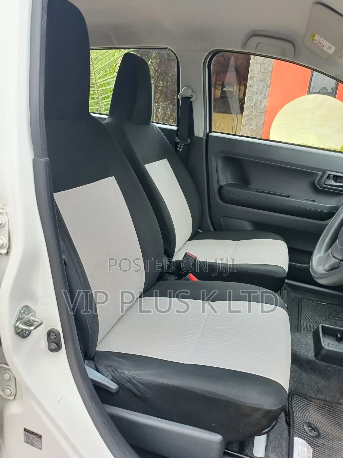 Daihatsu Mira 2019 White