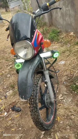 Bajaj Boxer 125 2019