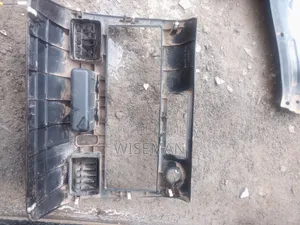 Toyota 100 Center Console