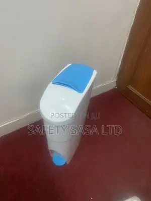 18l Sanitary Bins