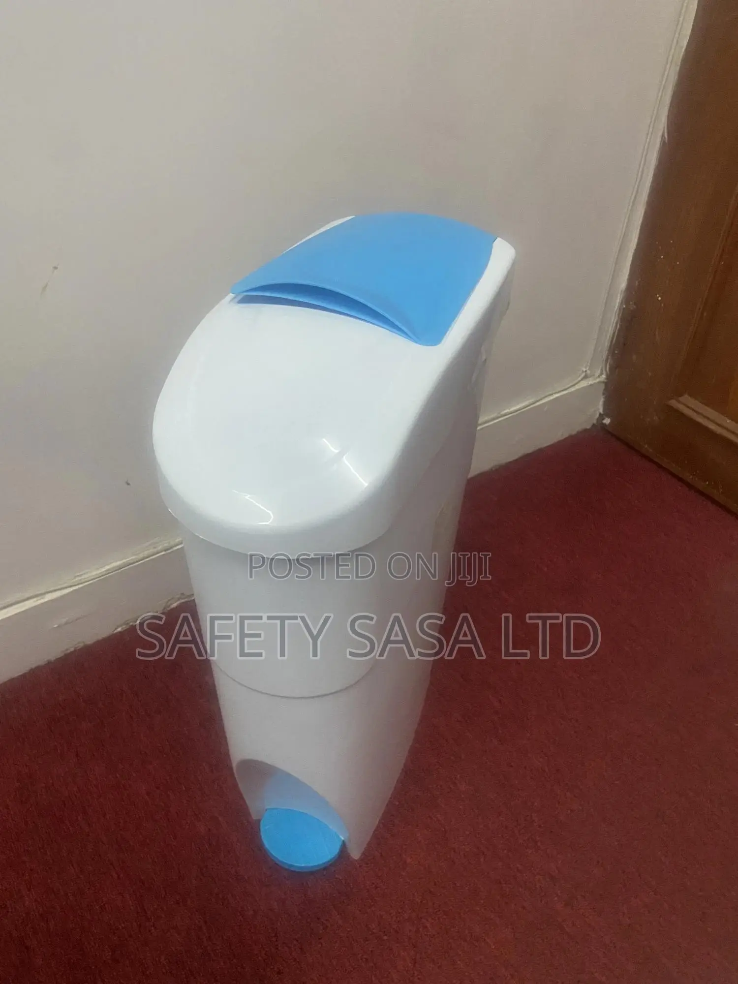 18l Sanitary Bins