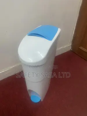 18l Sanitary Bins