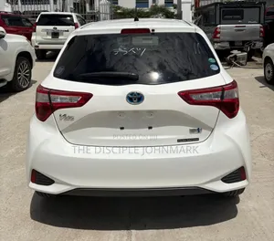 Toyota Vitz 2019 White