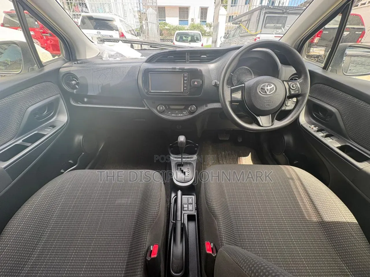Toyota Vitz 2019 White