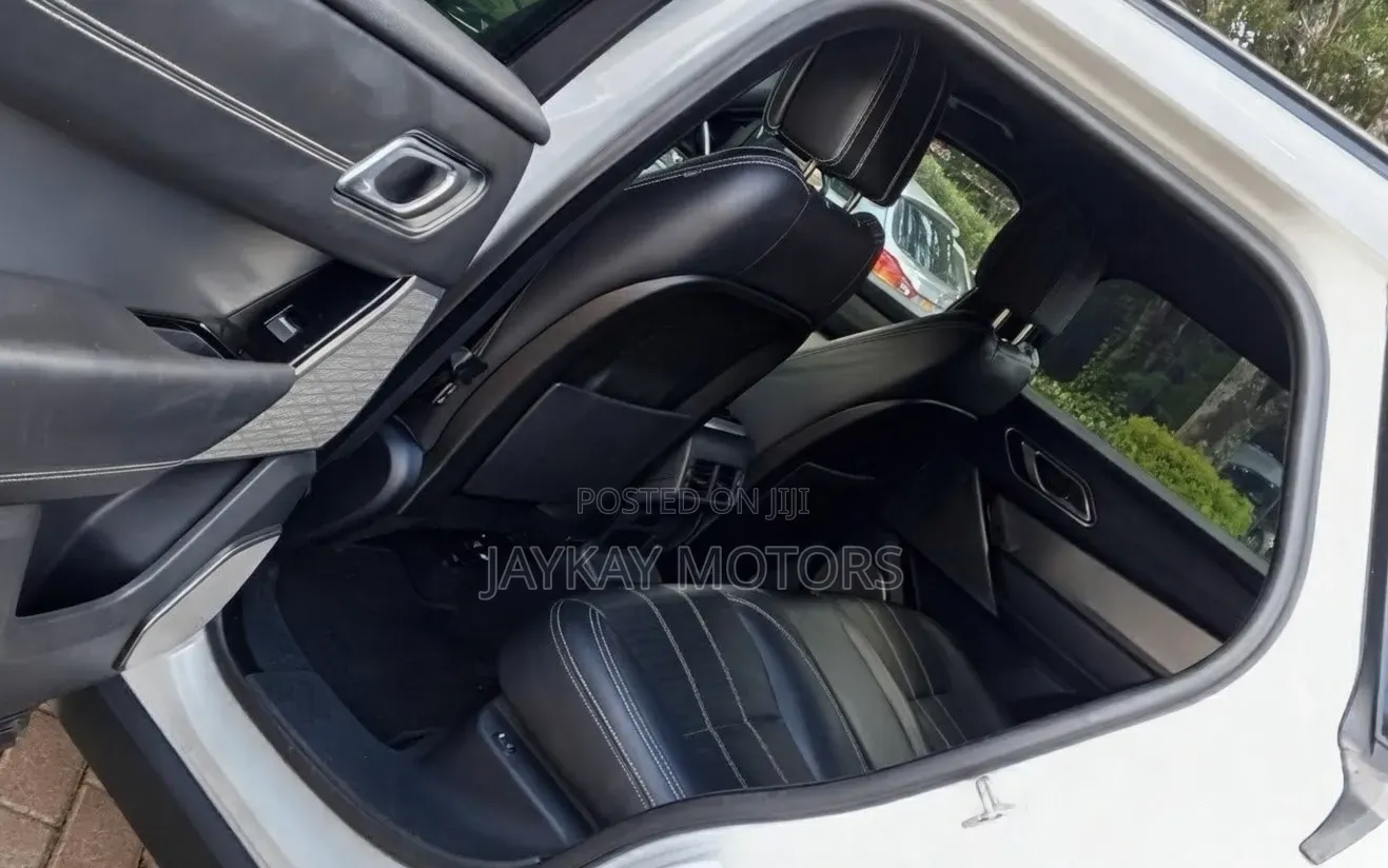 Land Rover Range Rover Velar 2019 White