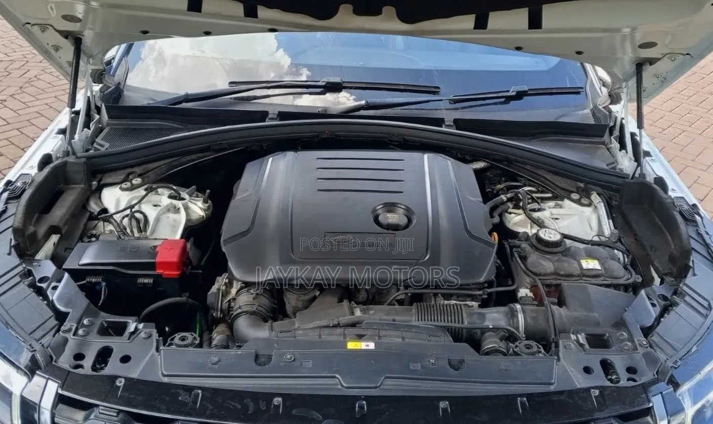 Land Rover Range Rover Velar 2019 White