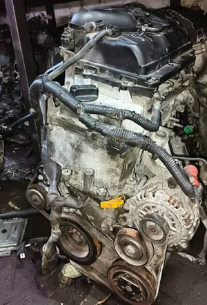 Engine Nissan March Engine Cr14