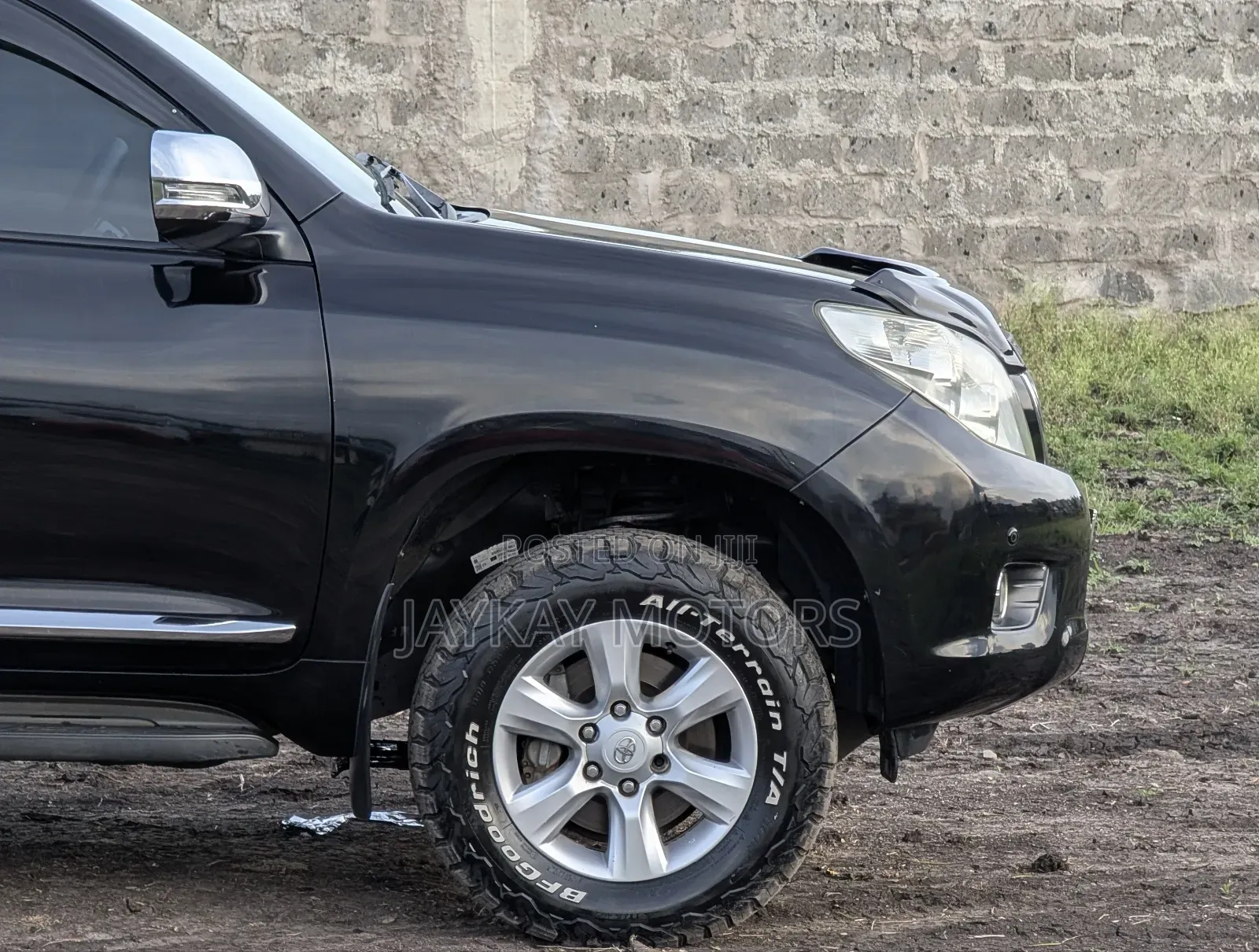 Toyota Land Cruiser Prado 2012 Black
