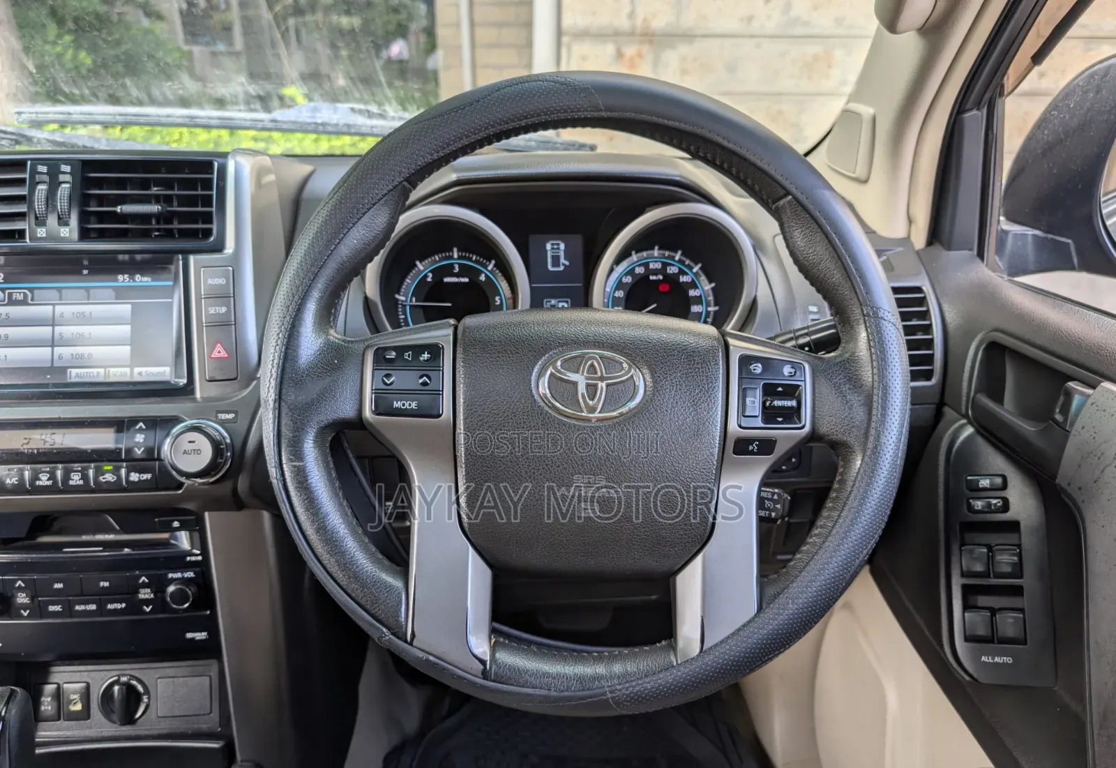 Toyota Land Cruiser Prado 2012 Black