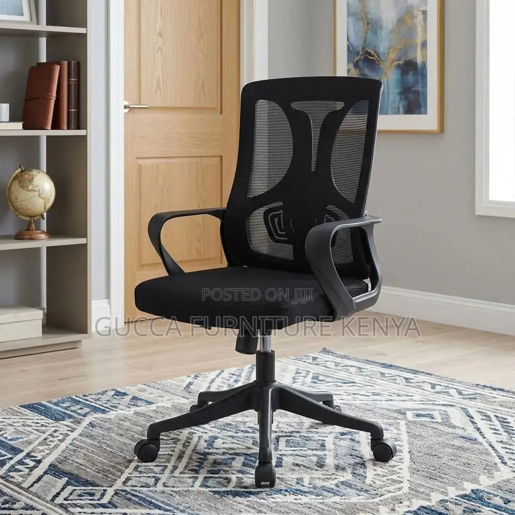 Ergonomic Swivel Computer Seat.