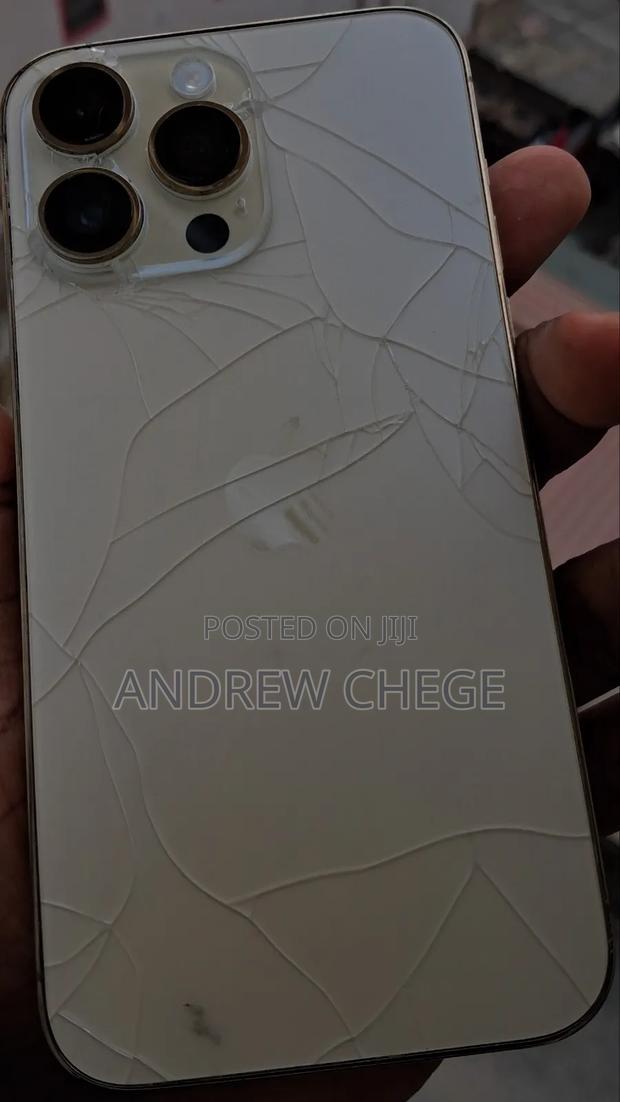 Apple iPhone 14 Pro Max 256 GB Gold - thumbnail 4