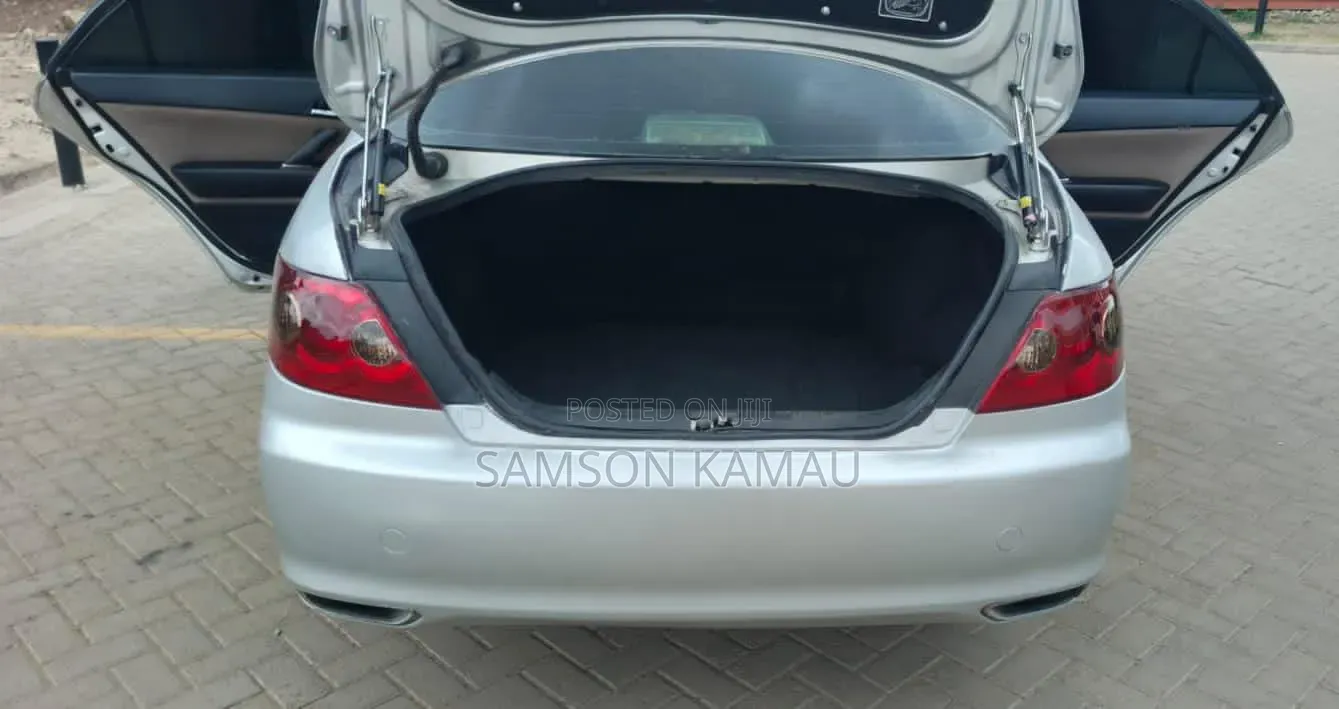 Toyota Mark X 2006 Silver